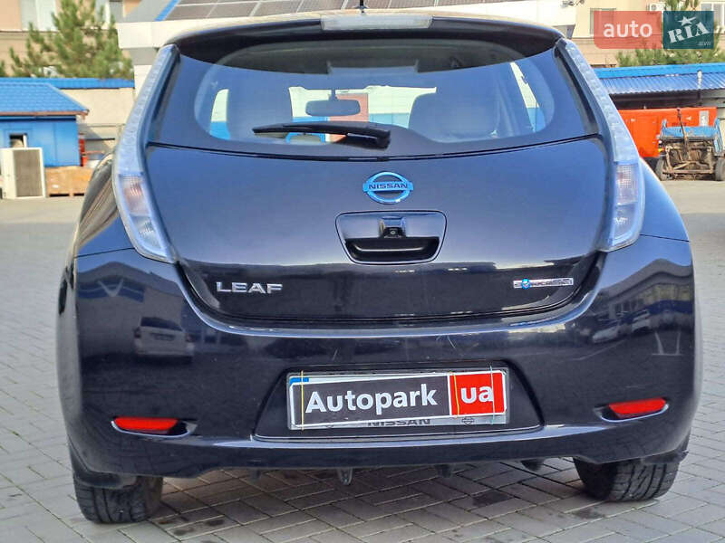 Хэтчбек Nissan Leaf 2011 в Одессе