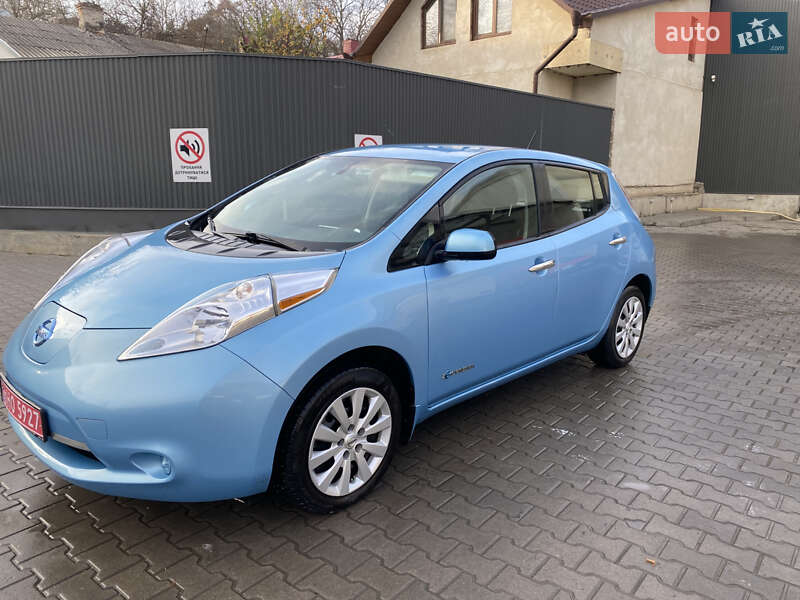 Nissan Leaf 2014