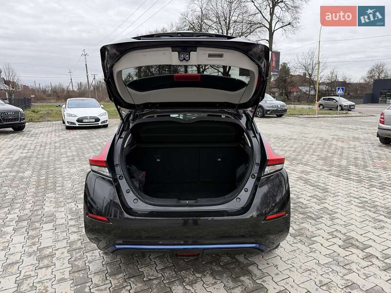 Хэтчбек Nissan Leaf 2018 в Ужгороде фото 29 Хэтчбек Nissan Leaf 2018 в Ужгороде
