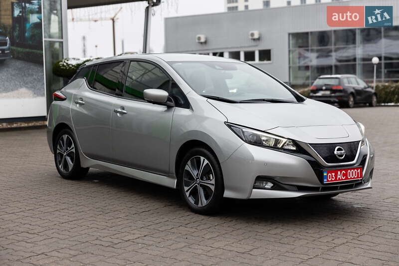 Хэтчбек Nissan Leaf 2022 в Луцке
