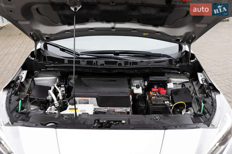 Хэтчбек Nissan Leaf 2022 в Луцке