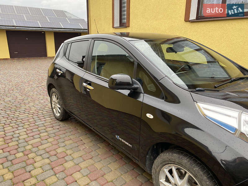 Хетчбек Nissan Leaf 2016 в Тернополі