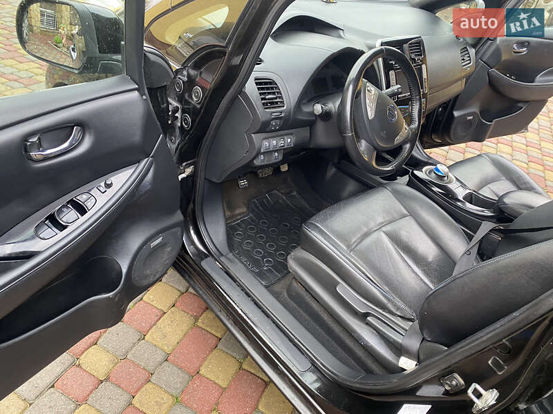 Хетчбек Nissan Leaf 2016 в Тернополі