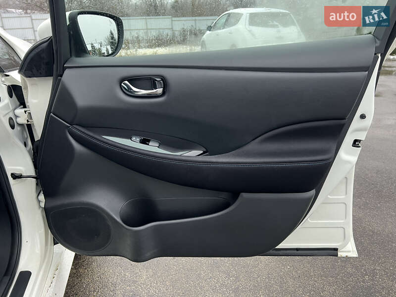 Хетчбек Nissan Leaf 2018 в Харкові