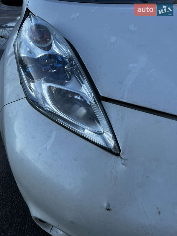 Хэтчбек Nissan Leaf 2014 в Киеве фото 6 Хэтчбек Nissan Leaf 2014 в Киеве