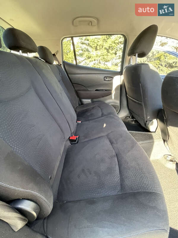 Хэтчбек Nissan Leaf 2015 в Тернополе фото 15 Хэтчбек Nissan Leaf 2015 в Тернополе