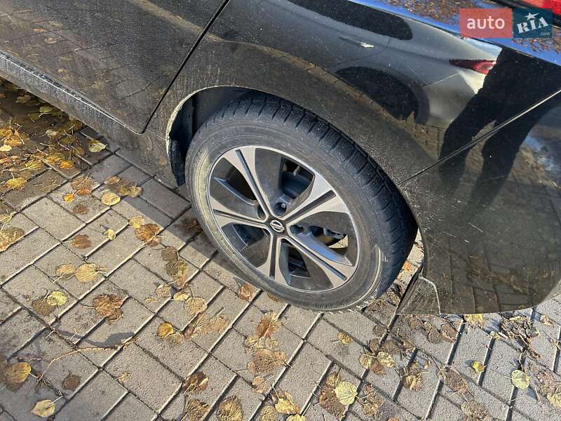 Хетчбек Nissan Leaf 2020 в Києві фото 19 Хетчбек Nissan Leaf 2020 в Києві