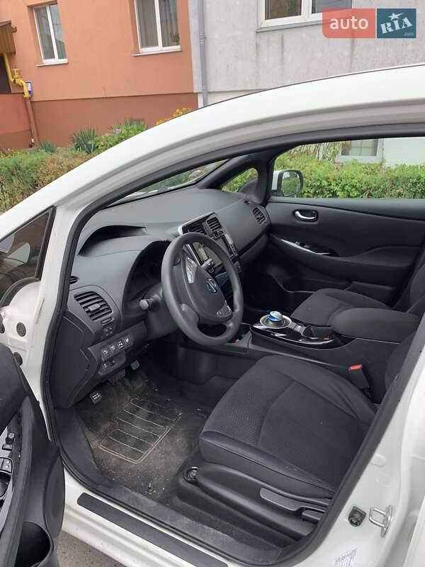 Хетчбек Nissan Leaf 2017 в Ковелі