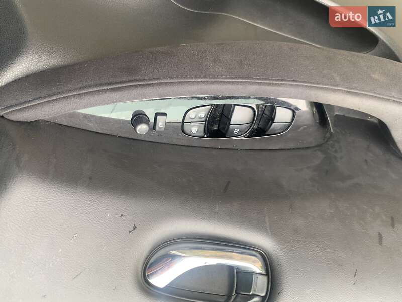 Хетчбек Nissan Leaf 2017 в Ковелі