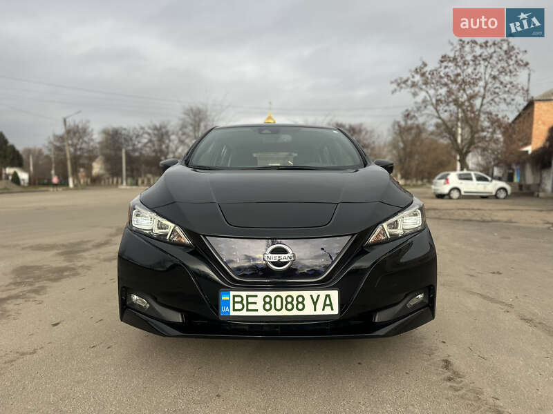 Хэтчбек Nissan Leaf 2018 в Первомайске