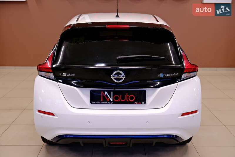 Хетчбек Nissan Leaf 2019 в Одесі