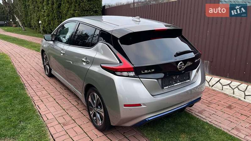 Хетчбек Nissan Leaf 2021 в Києві фото 6 Хетчбек Nissan Leaf 2021 в Києві