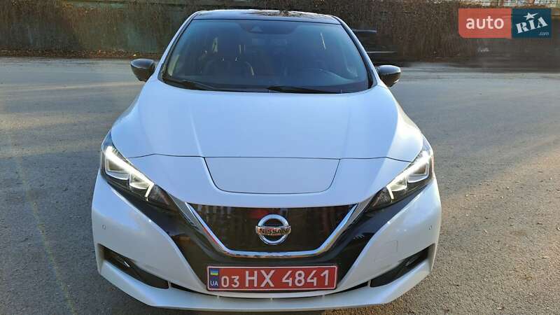 Хетчбек Nissan Leaf 2018 в Дніпрі фото 4 Хетчбек Nissan Leaf 2018 в Дніпрі