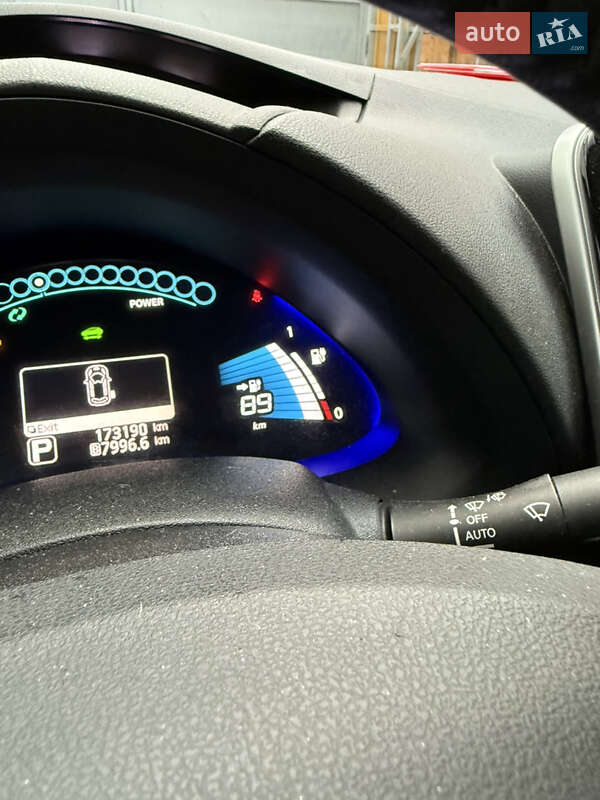 Хэтчбек Nissan Leaf 2016 в Умани фото 12 Хэтчбек Nissan Leaf 2016 в Умани