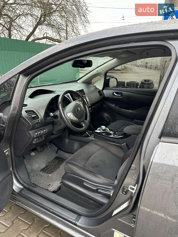 Хэтчбек Nissan Leaf 2013 в Житомире