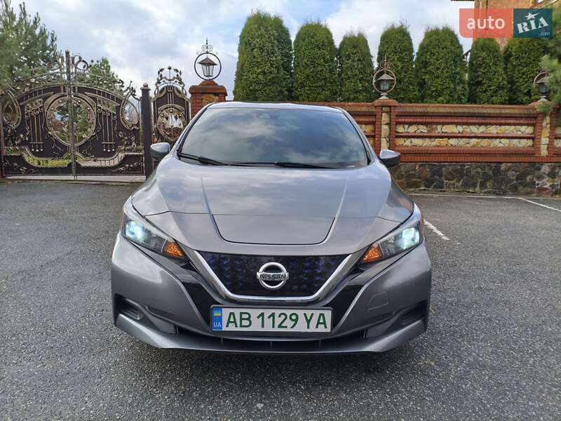 Хетчбек Nissan Leaf 2021 в Вінниці