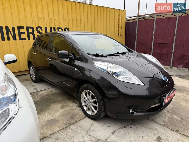 Хэтчбек Nissan Leaf 2016 в Умани фото 50 Хэтчбек Nissan Leaf 2016 в Умани