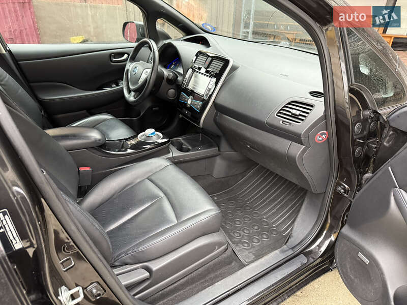 Хэтчбек Nissan Leaf 2016 в Умани фото 86 Хэтчбек Nissan Leaf 2016 в Умани