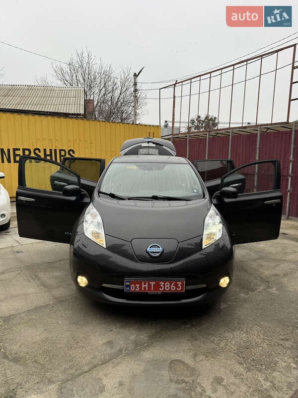 Хэтчбек Nissan Leaf 2016 в Умани фото 98 Хэтчбек Nissan Leaf 2016 в Умани