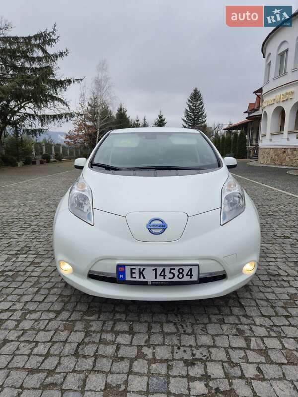 Хетчбек Nissan Leaf 2015 в Золочеві фото 20 Хетчбек Nissan Leaf 2015 в Золочеві