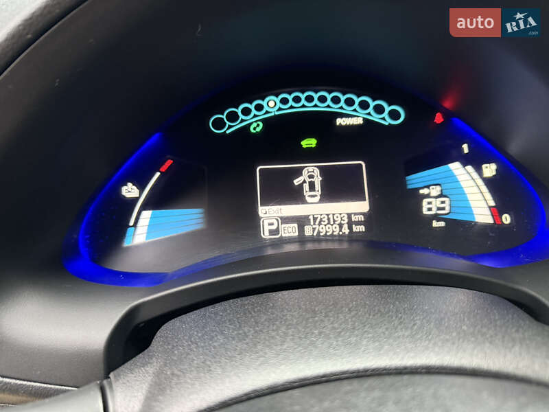 Хэтчбек Nissan Leaf 2016 в Умани фото 107 Хэтчбек Nissan Leaf 2016 в Умани