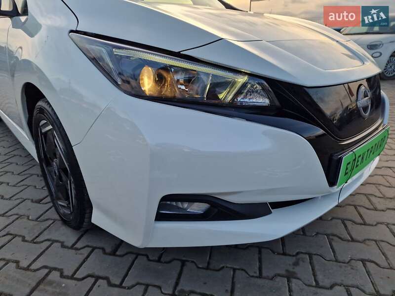 Хетчбек Nissan Leaf 2022 в Вінниці