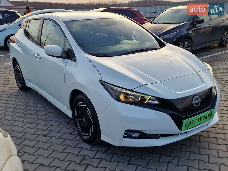 Хетчбек Nissan Leaf 2022 в Вінниці