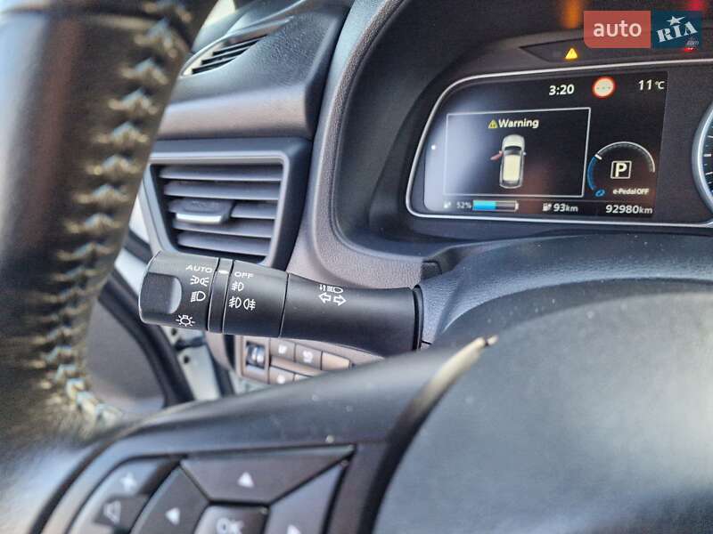 Хетчбек Nissan Leaf 2022 в Вінниці