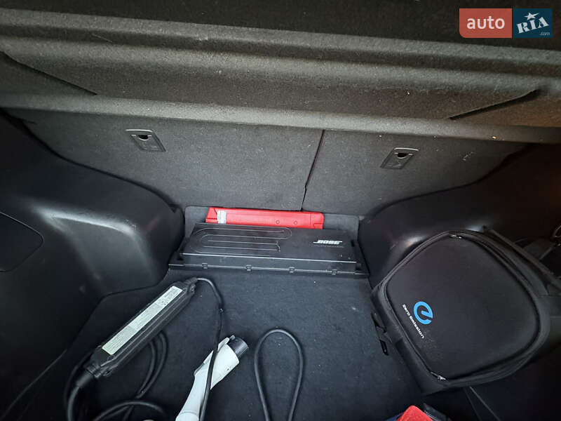 Хэтчбек Nissan Leaf 2014 в Луцке фото 21 Хэтчбек Nissan Leaf 2014 в Луцке