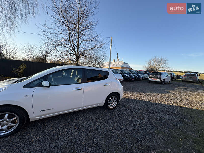 Хэтчбек Nissan Leaf 2014 в Луцке
