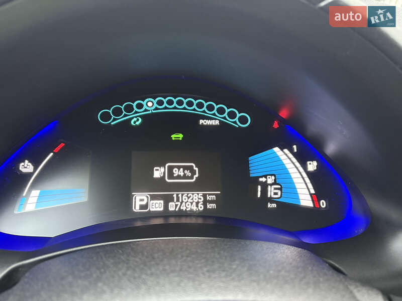 Хэтчбек Nissan Leaf 2013 в Луцке