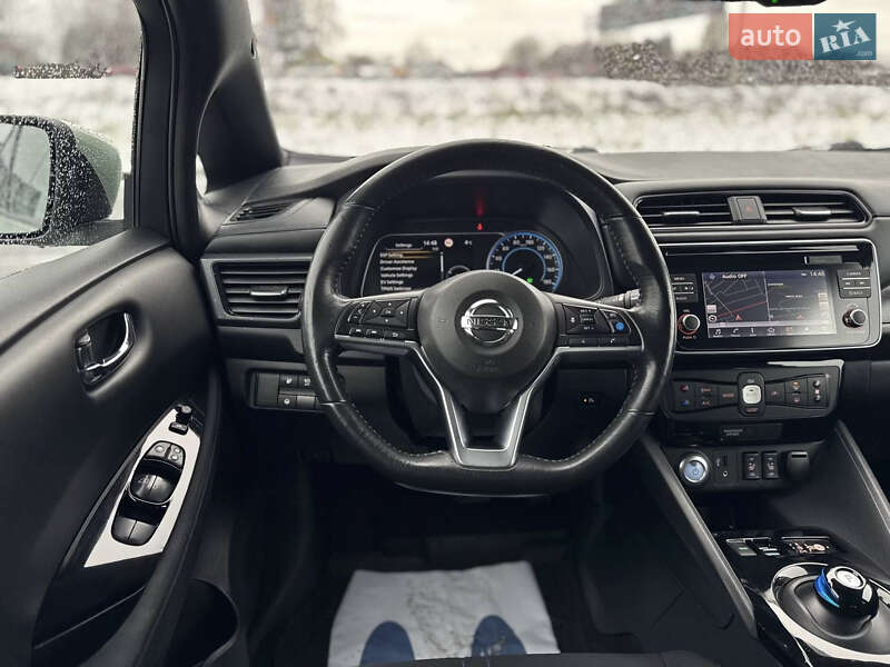 Хэтчбек Nissan Leaf 2018 в Львове