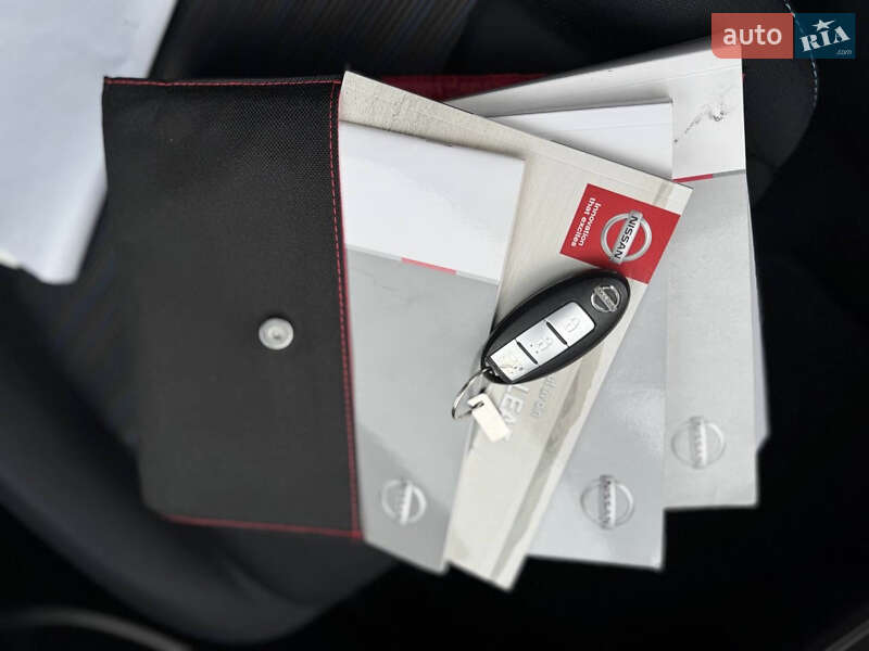 Хэтчбек Nissan Leaf 2018 в Львове