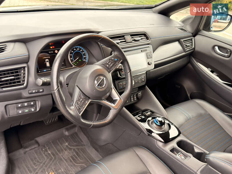 Хэтчбек Nissan Leaf 2018 в Ковеле