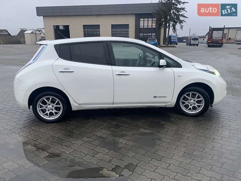 Хетчбек Nissan Leaf 2014 в Сарнах фото 4 Хетчбек Nissan Leaf 2014 в Сарнах