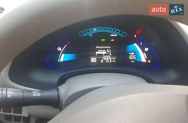 Хетчбек Nissan Leaf 2011 в Києві