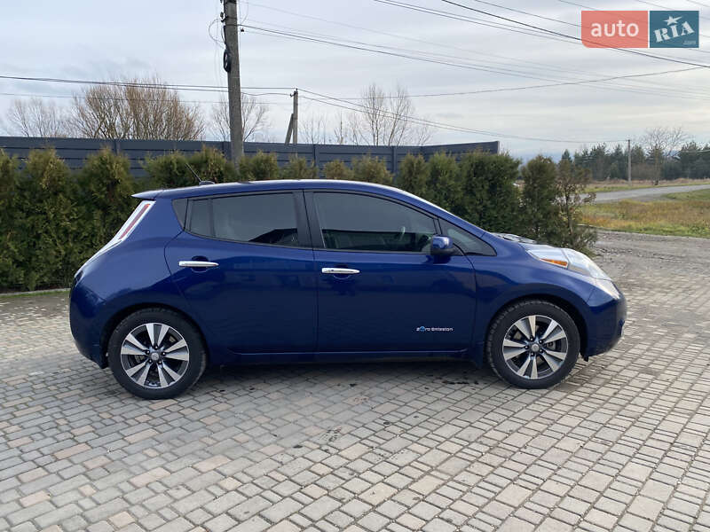 Хэтчбек Nissan Leaf 2015 в Кицмани