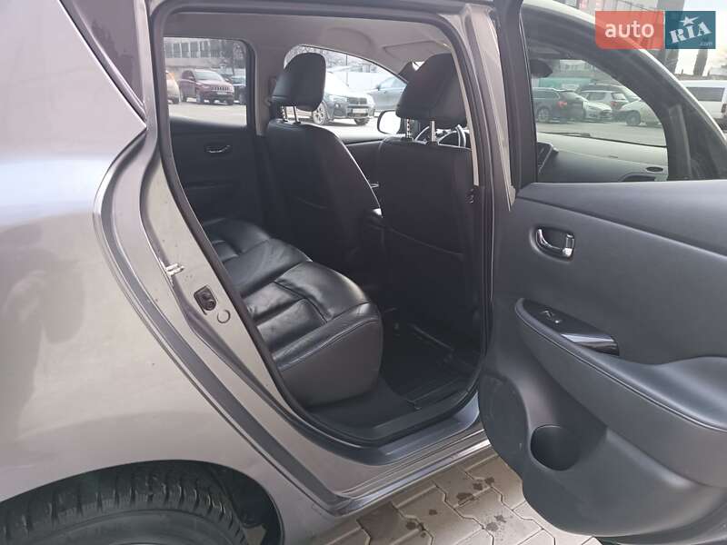 Хетчбек Nissan Leaf 2014 в Тернополі