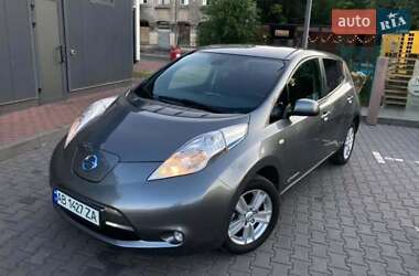 Хэтчбек Nissan Leaf 2015 в Виннице