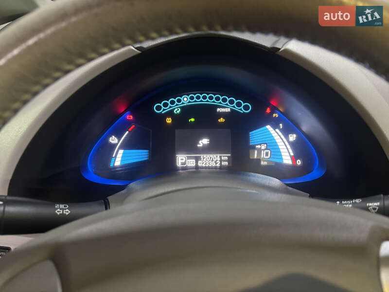 Хетчбек Nissan Leaf 2013 в Києві фото 29 Хетчбек Nissan Leaf 2013 в Києві