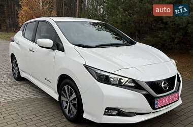 Хэтчбек Nissan Leaf 2019 в Костополе