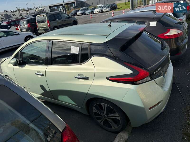 Хэтчбек Nissan Leaf 2018 в Луцке