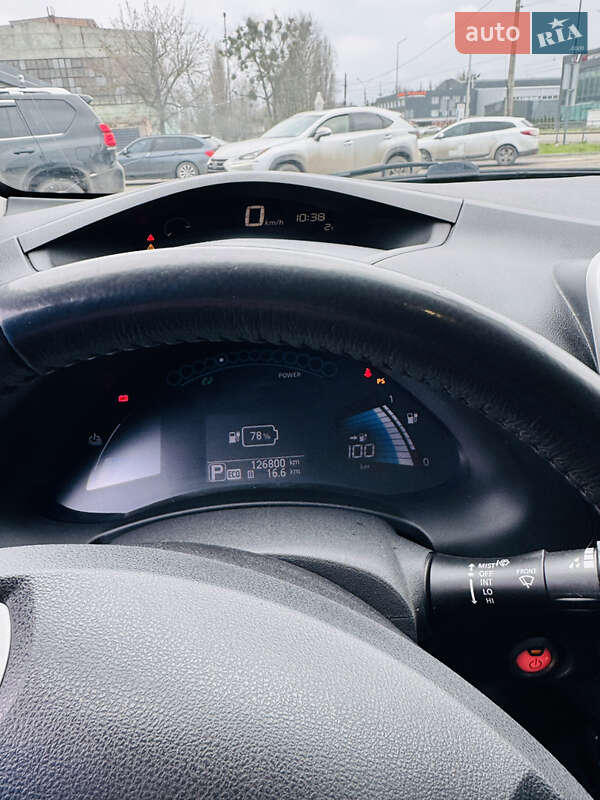 Хэтчбек Nissan Leaf 2015 в Житомире фото 21 Хэтчбек Nissan Leaf 2015 в Житомире