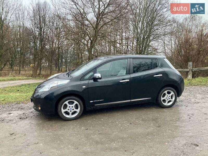Хэтчбек Nissan Leaf 2014 в Тернополе
