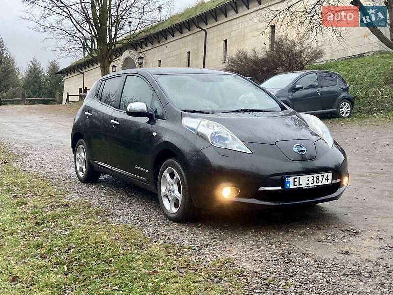 Хэтчбек Nissan Leaf 2014 в Тернополе