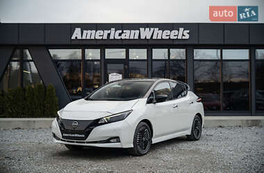 Хэтчбек Nissan Leaf 2023 в Черновцах