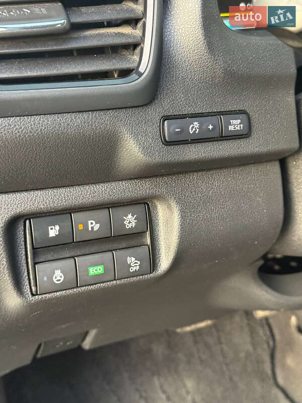 Хэтчбек Nissan Leaf 2018 в Белгороде-Днестровском фото 23 Хэтчбек Nissan Leaf 2018 в Белгороде-Днестровском