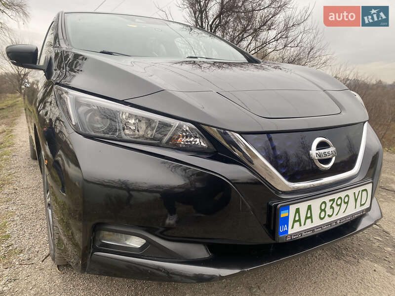 Хетчбек Nissan Leaf 2021 в Києві фото 6 Хетчбек Nissan Leaf 2021 в Києві