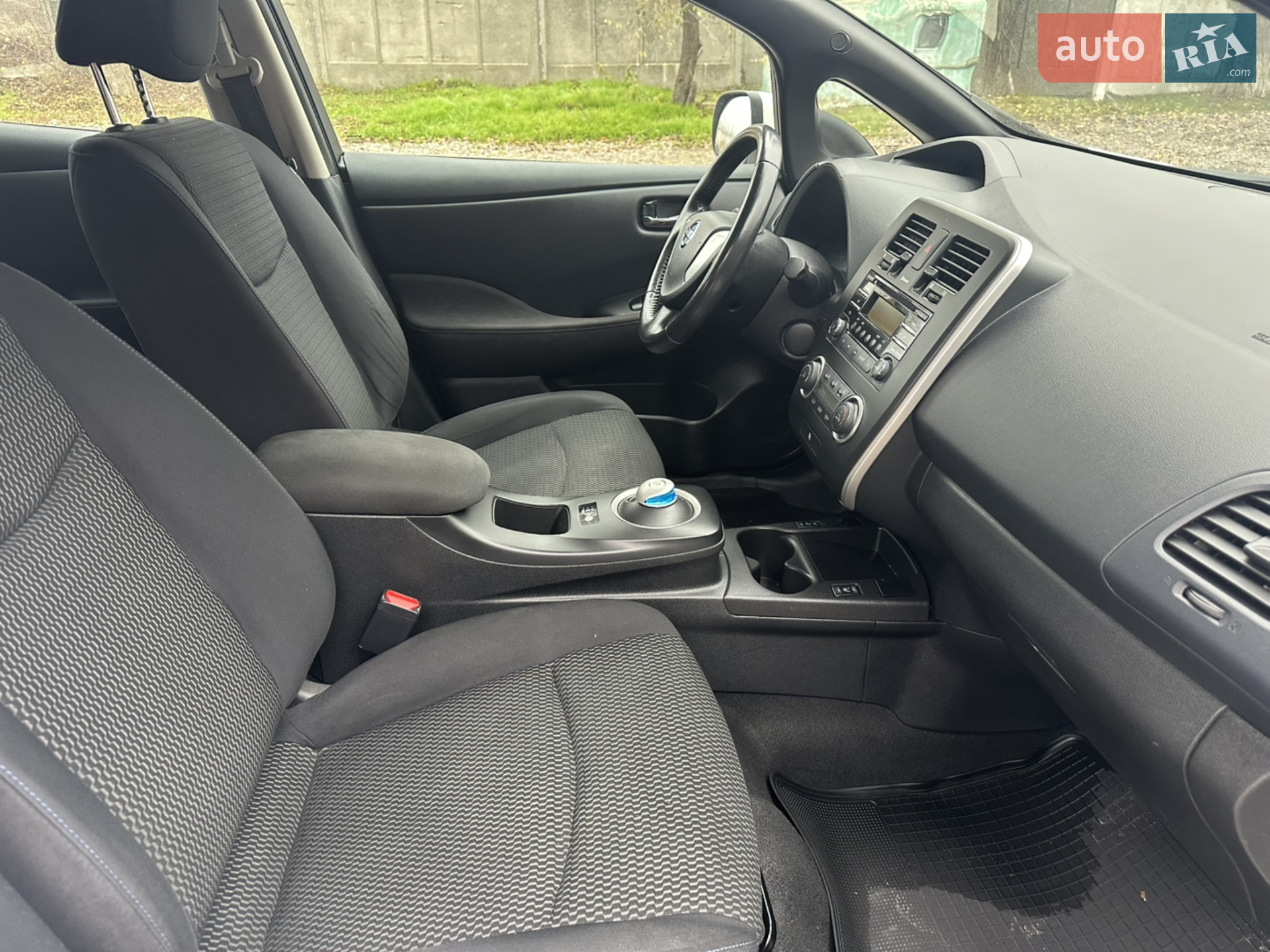 2013 Nissan Leaf - мініатюра 12
