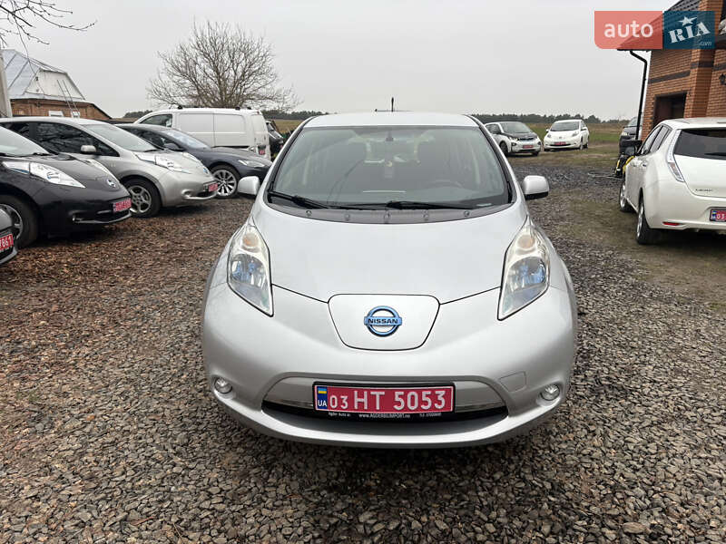 Хэтчбек Nissan Leaf 2013 в Луцке